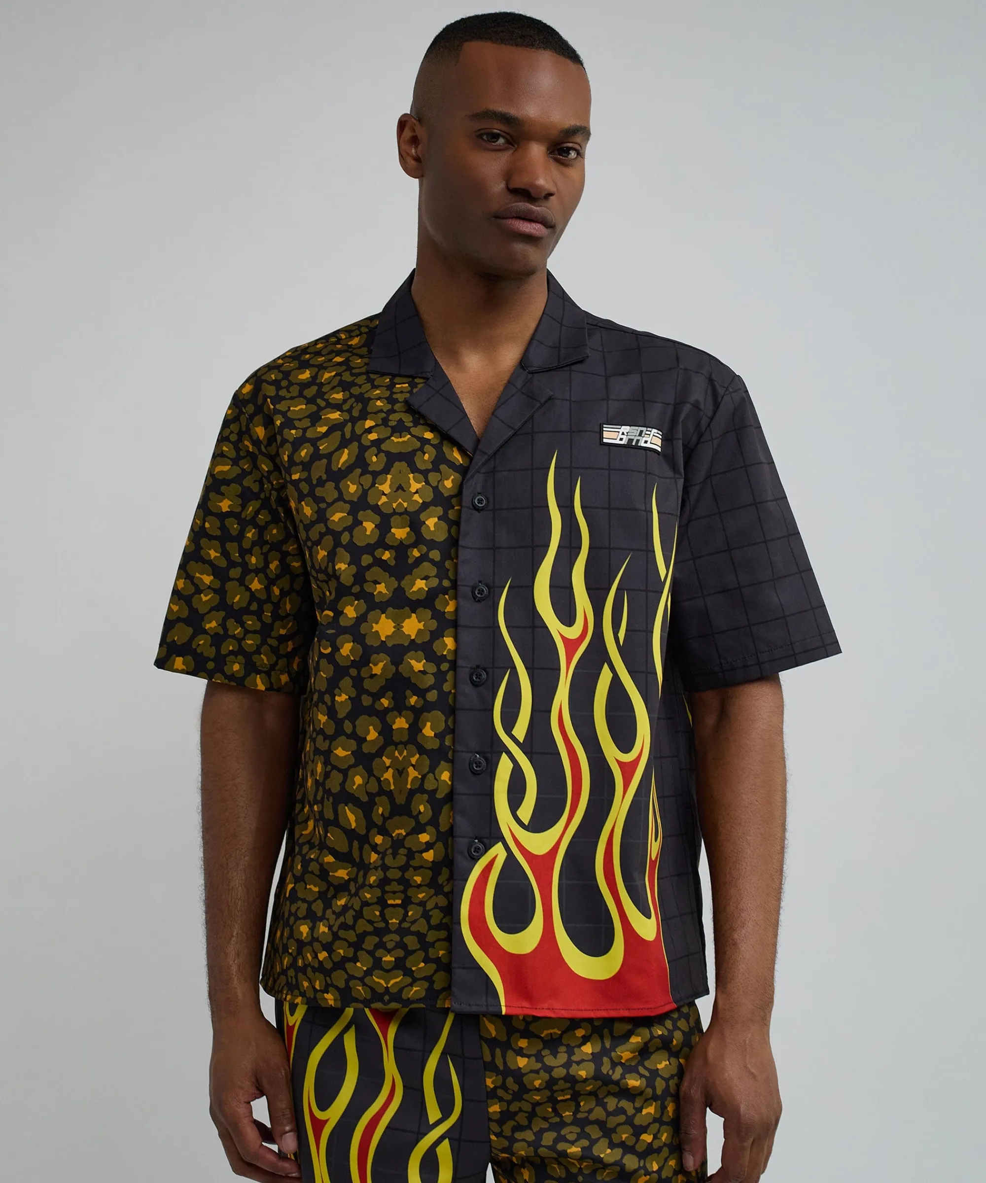 cheetah_and_flames_split_woven_short_sleeve_shirt_1.webp Cheap Cheetah And Flames Split Woven Short Sleeve Shirt Button Downs