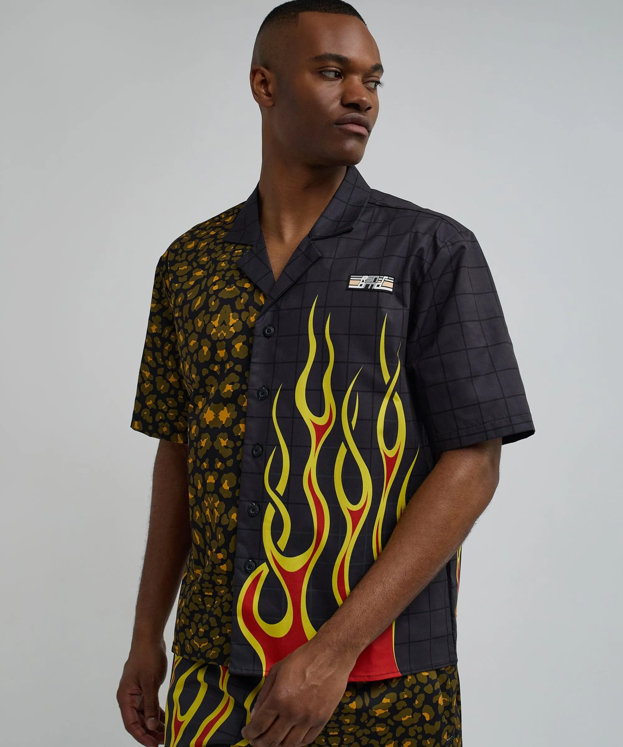 cheetah_and_flames_split_woven_short_sleeve_shirt_6.webp Cheap Cheetah And Flames Split Woven Short Sleeve Shirt Button Downs