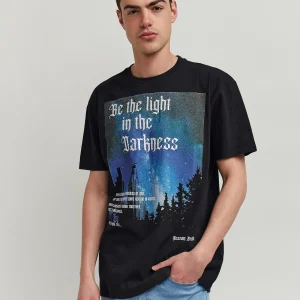 New Darkness Short Sleeve Graphic Print Tee - Black Graphic Tees