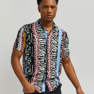 Store Jungle Fever Allover Print Short Sleeve Shirt Button Downs