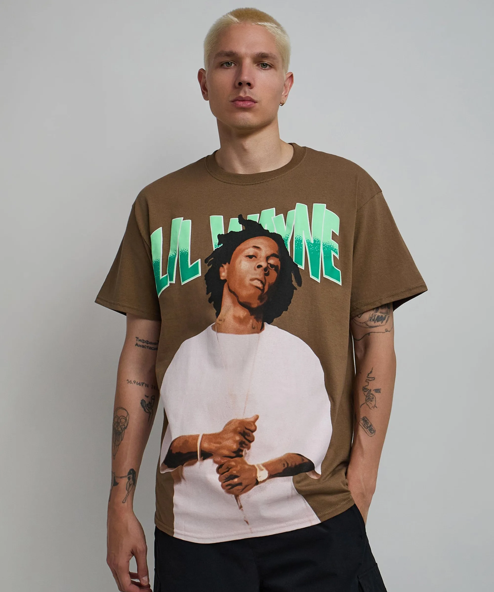 lil_wayne_tha_carter_short_sleeve_tee__brown_2.webp Shop Lil Wayne Tha Carter Short Sleeve Tee - Brown Graphic Tees