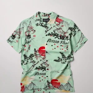 New Mountain View Short Sleeve Shirt Button Downs