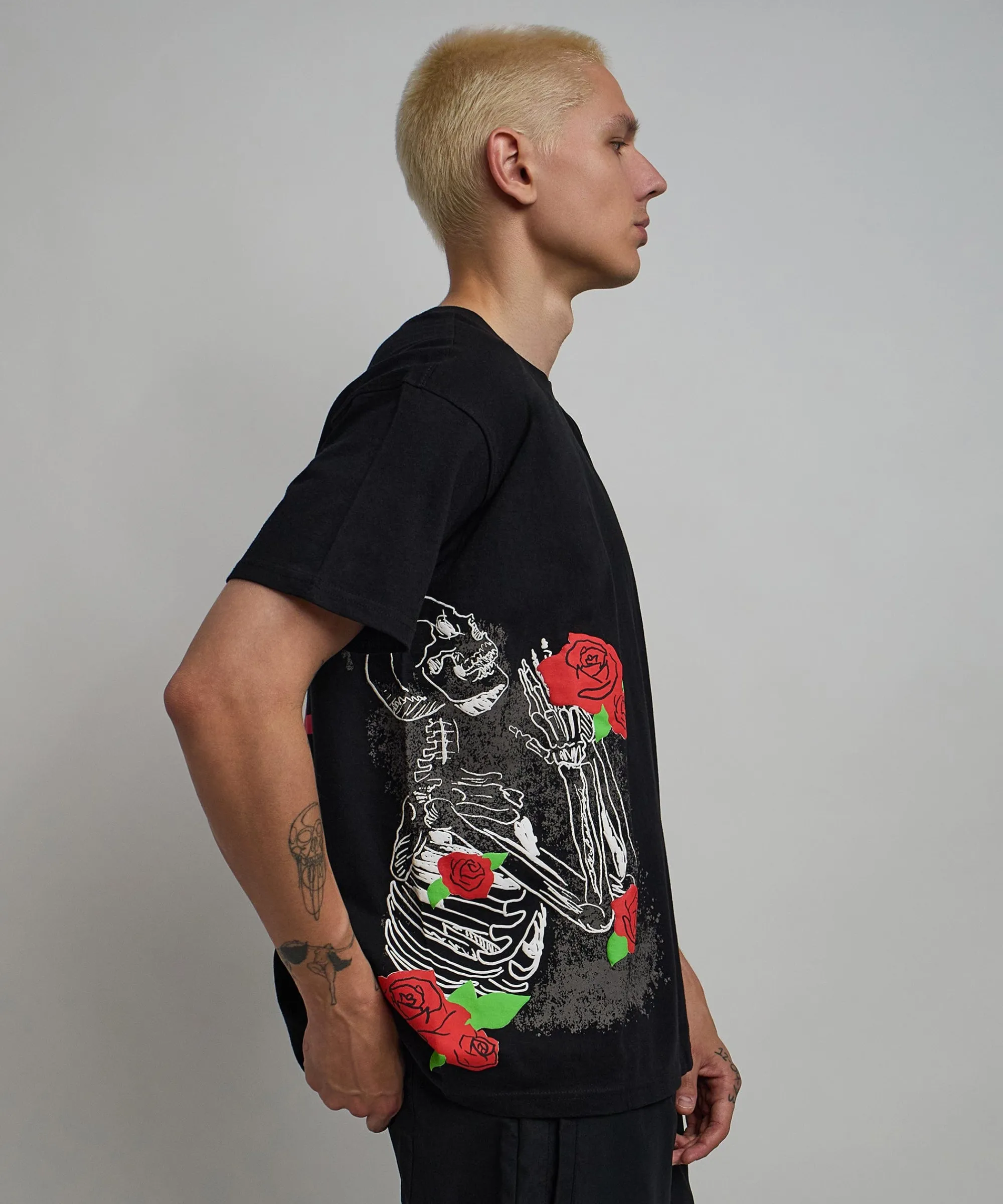 no_love_lost_short_sleeve_tee__black_4.webp Sale No Love Lost Short Sleeve Tee - Black Graphic Tees