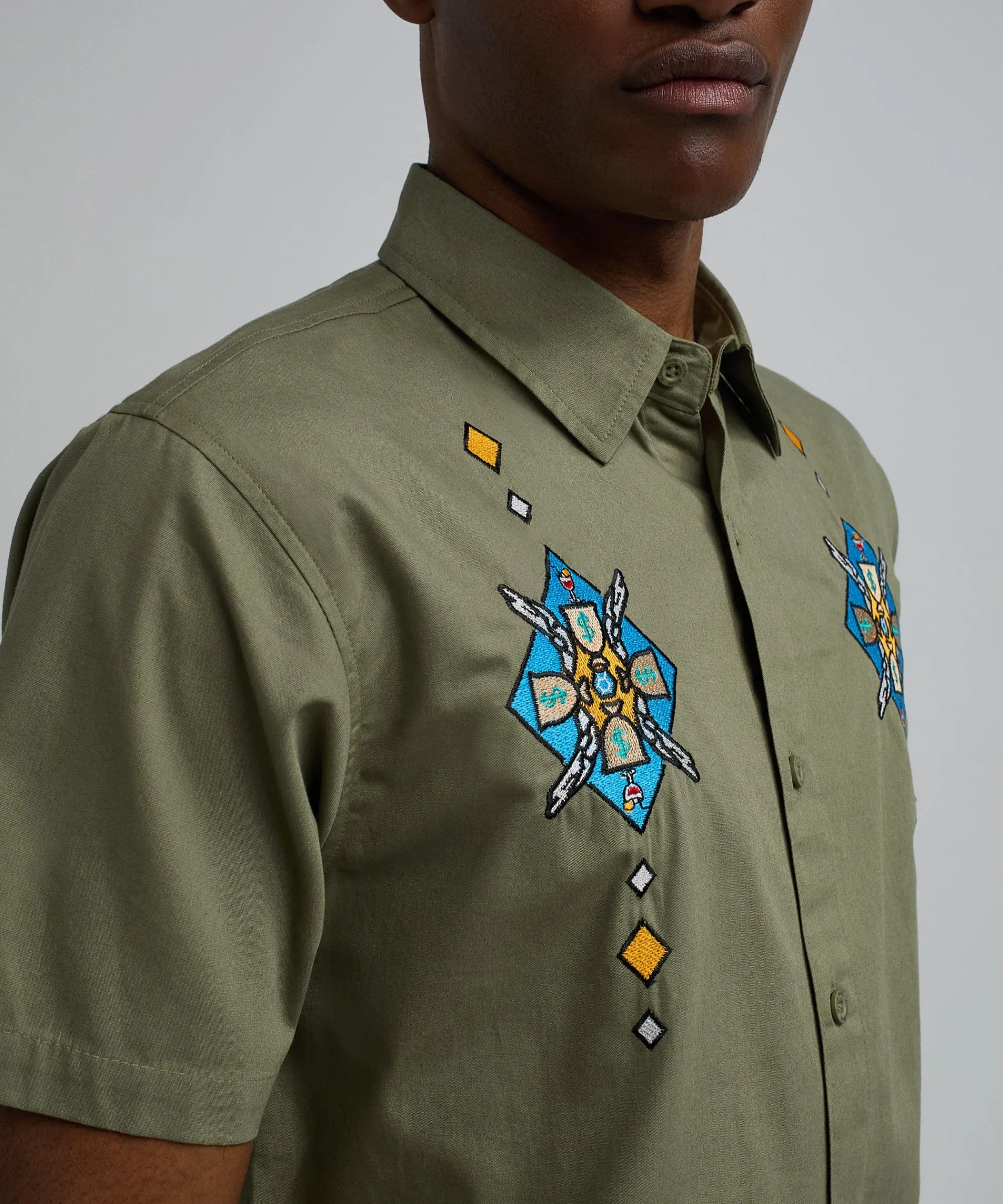 zona_embroidery_cuban_short_sleeve_shirt__olive_green_3.webp Best Sale Zona Embroidery Cuban Short Sleeve Shirt - Olive Green Button Downs